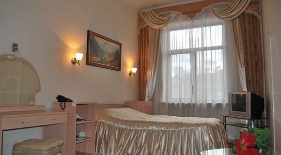 Гостиница «Парк-Отель» Ставропольский край «Двухкомнатный стандарт» , фото 2
