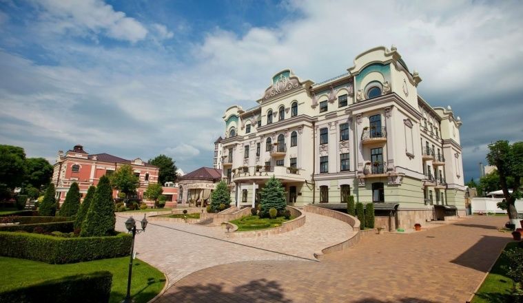 Otel «Pontos Plaza» Stavropol Krai 