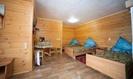  Отель «Русский дом» Иркутская область Комната с тремя кроватями , фото 2_1