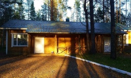 Recreation center «Arsenal» Republic Of Karelia 4-mestnyiy domik-dupleks «Lyuks» s kaminom i saunoy