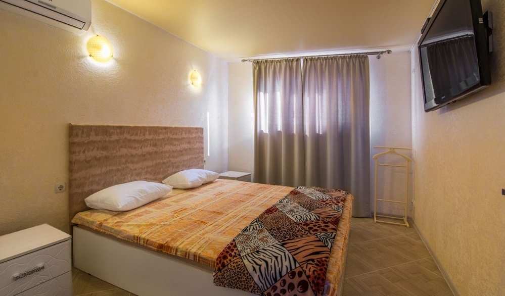 Коттеджный комплекс «Московский Берег» Республика Крым Номер VIP с одной спальной комнатой, фото 1