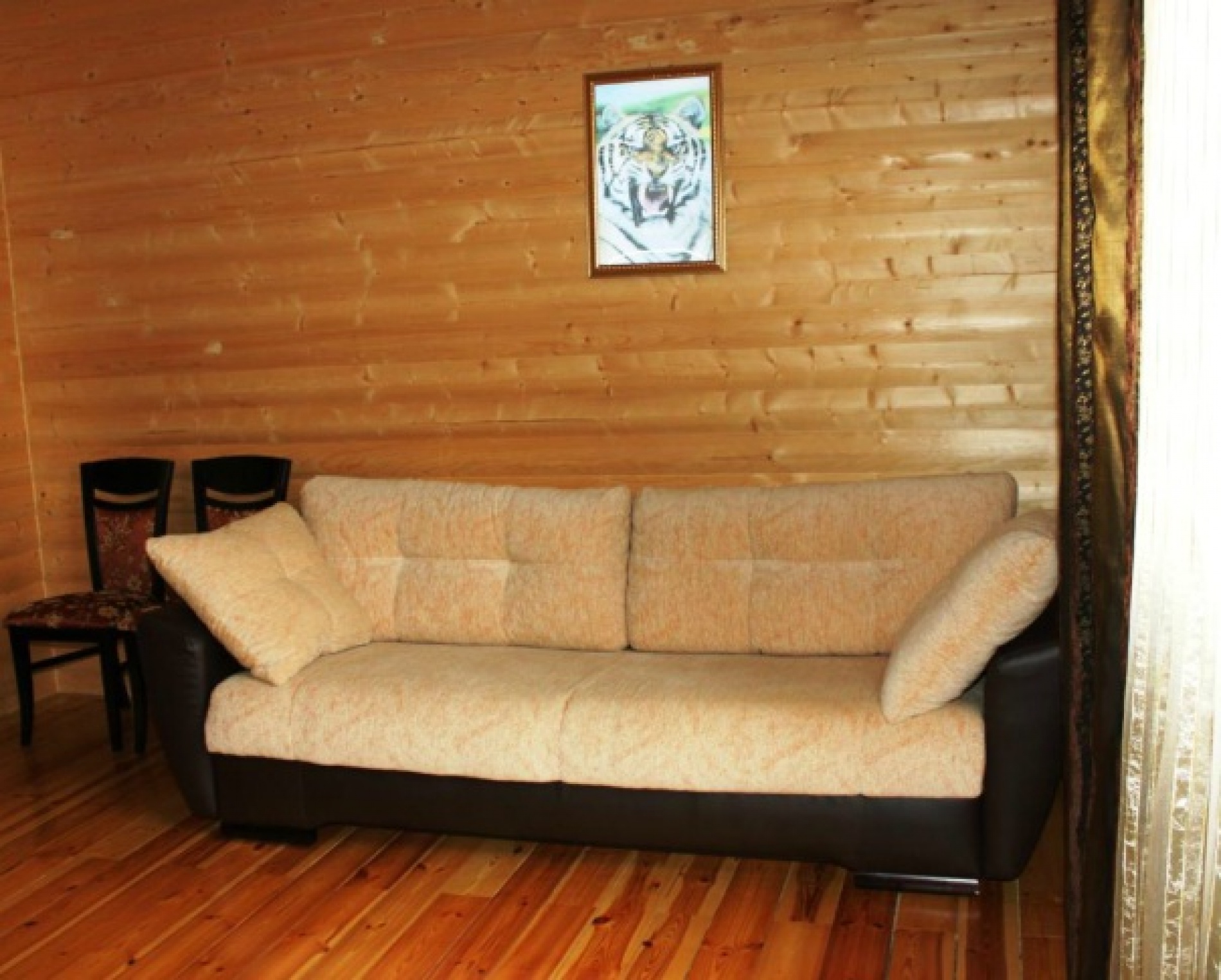 Гостиничный комплекс «Эдельвейс» Оренбургская область Деревянный двухкомнатный домик (1 корпус), фото 3