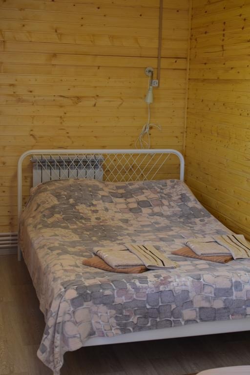  Авиаферма «Ясные зори» Московская область 2-местный номер с двуспальной кроватью, фото 1