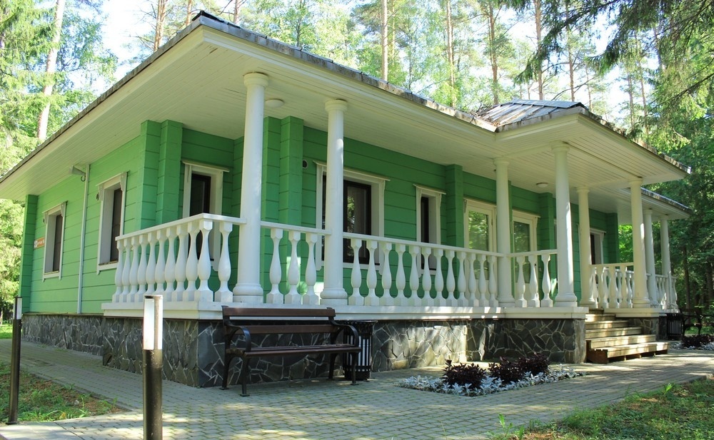 Дом отдыха «Валдай» Новгородская область Номер 2-комнатный 2-местный номер стандартный (Дача №14), фото 1
