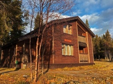 Country hotel «Cedar Grass Beloe More» Murmansk oblast «Dom Ohotnika»