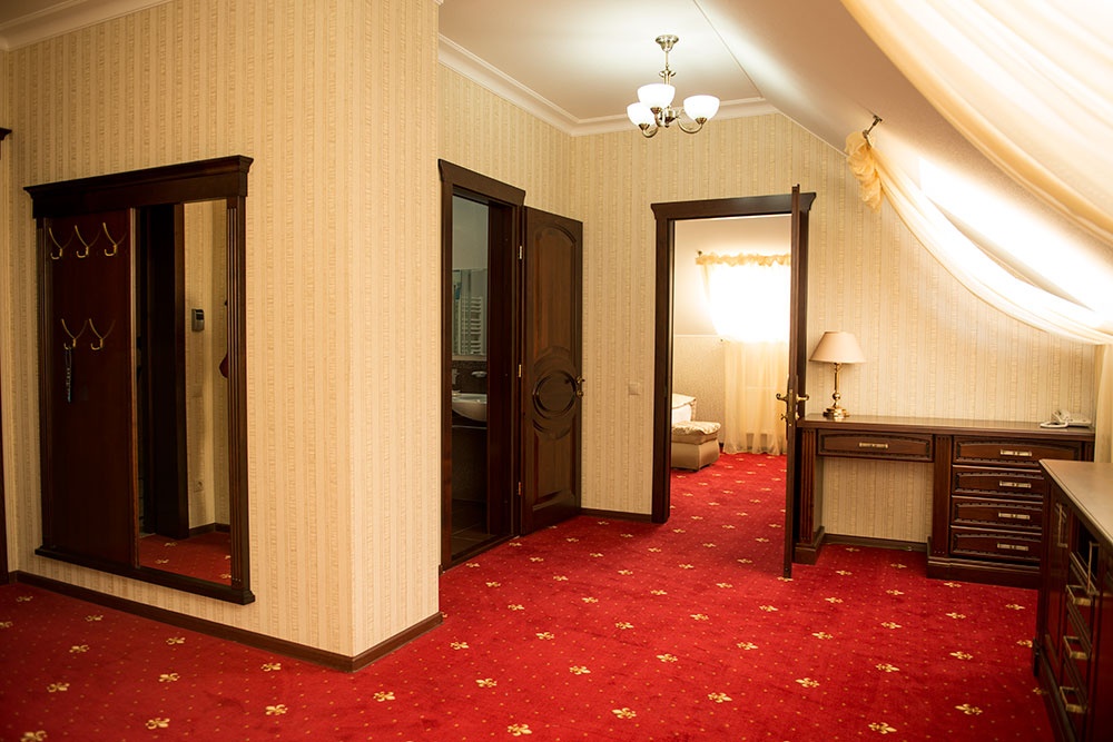  Отель «Кристалл 139» Кабардино-Балкарская Республика Suite 2, фото 4