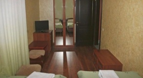 Hotel «Sosnovyiy bor» Kabardino-Balkar Republic Dvuhmestnyiy v bloke 2+2, фото 5_4