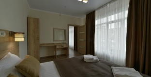 Hotel «Terem u reki» The Republic Of Adygea Trёhmestnyiy semeynyiy komfort, фото 5_4