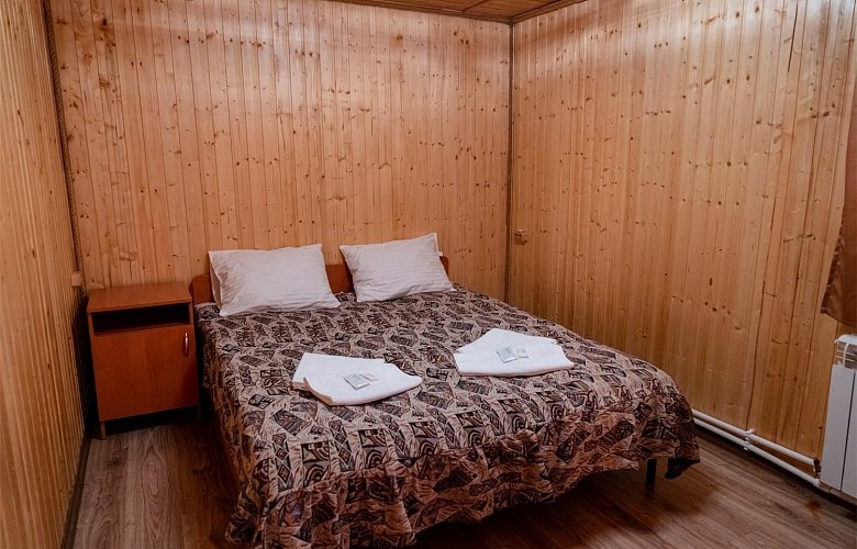Пансионат «Аллюр» Карачаево-Черкесская Республика Люкс шале с двумя спальнями, фото 1