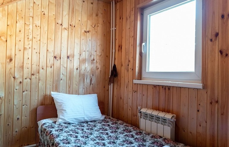 Пансионат «Аллюр» Карачаево-Черкесская Республика Шестиместное шале с двумя спальнями, фото 4
