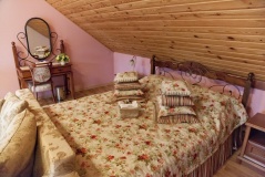 Guest house «U Pokrovki» Pskov oblast Nomer «Delyuks»