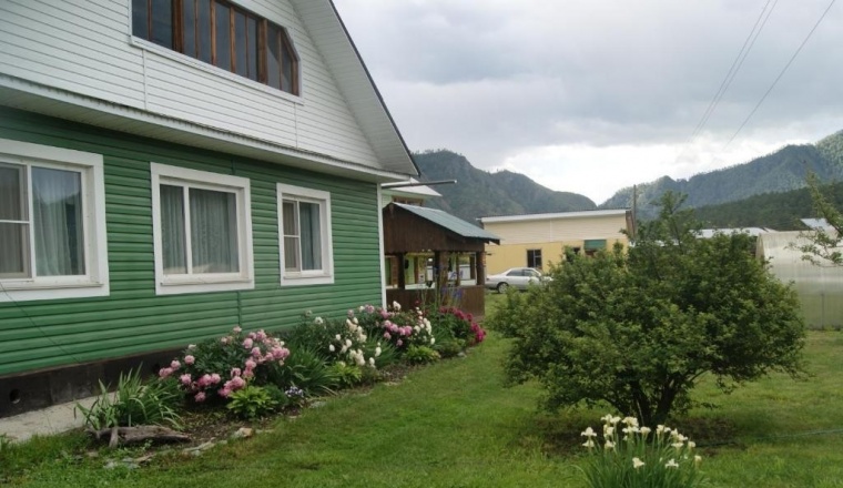 Guest house «Usadba semi Sokol» The Republic Of Altai 