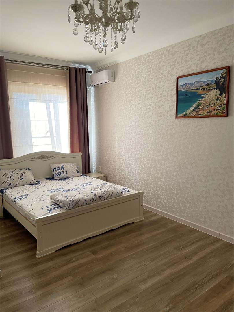 Отель «Атмосфера 3*» Республика Дагестан Классический улучшенный номер с двухспальной кроватью(King-size+), фото 7