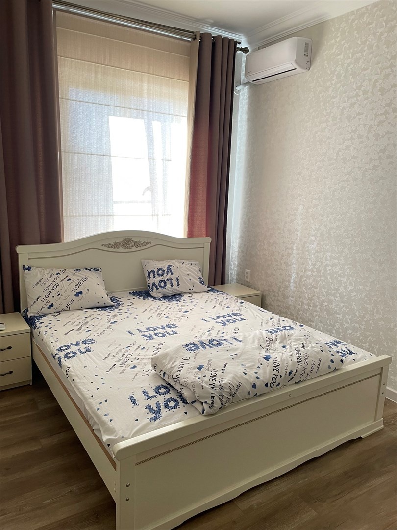 Отель «Атмосфера 3*» Республика Дагестан Классический улучшенный номер с двухспальной кроватью(King-size+), фото 9