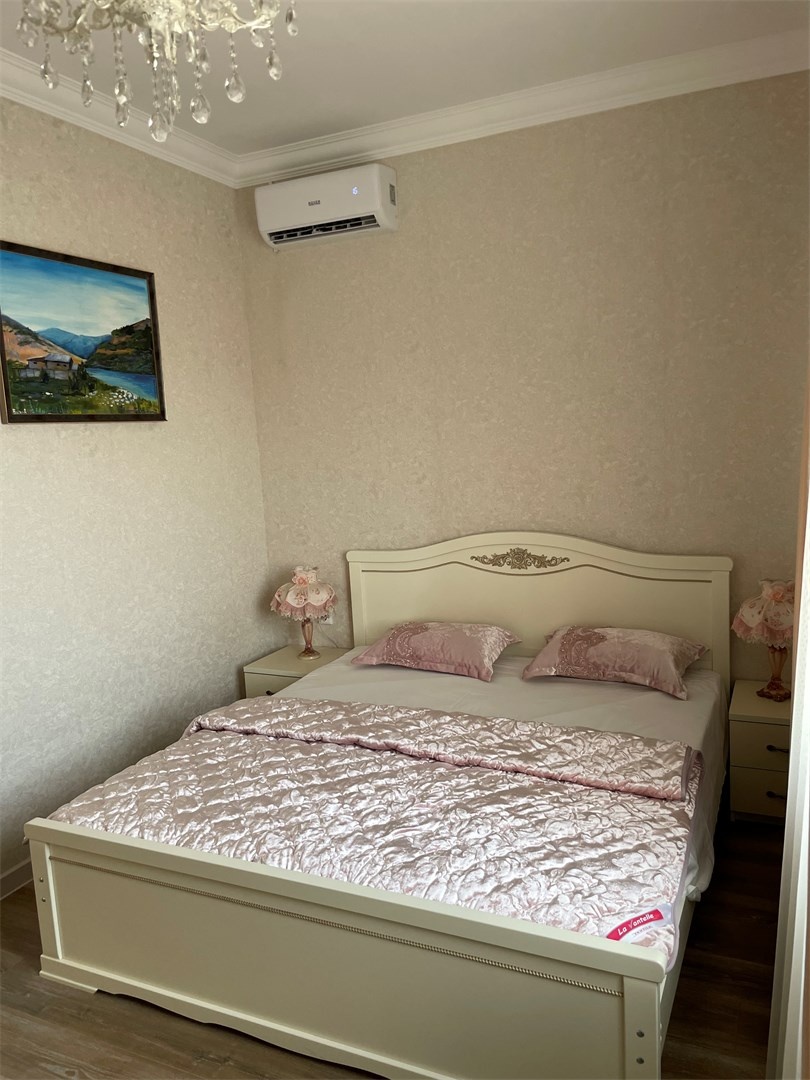 Отель «Атмосфера 3*» Республика Дагестан Классический улучшенный номер с двухспальной кроватью(King-size+), фото 16