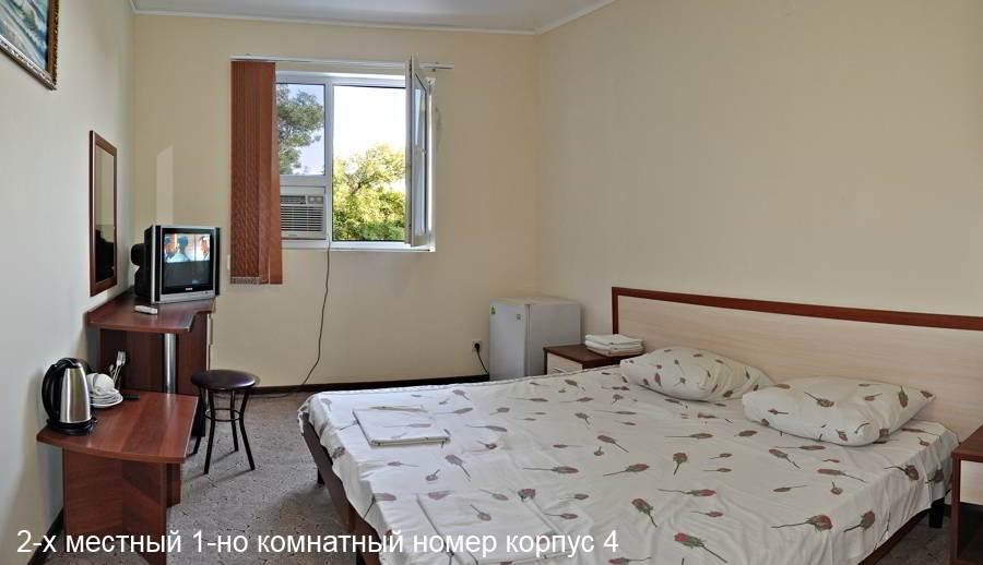  База отдыха "Торнадо" Краснодарский край 2-х местный 1-но комнатный номер стандарт (Корпус № 1), фото 2