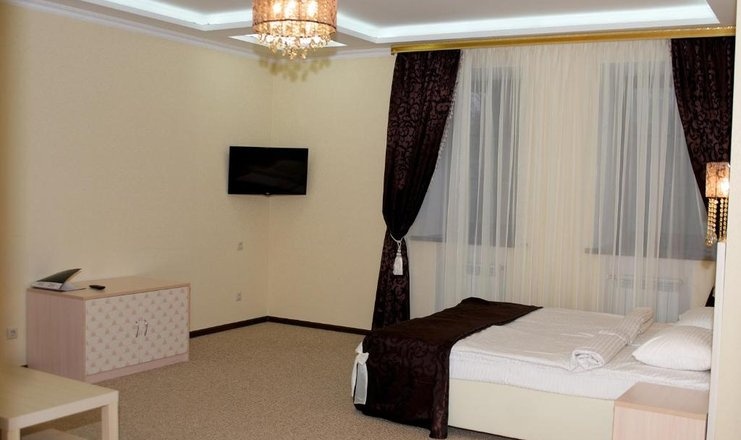  «Тройка» гостиничный комплекс Ярославская область Люкс 2-местный, фото 6