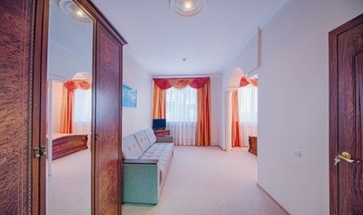  «Хвалынский» парк-отель Саратовская область Делюкс 2-местный 1-комнатный, фото 2