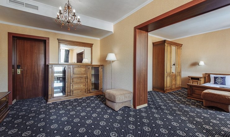 Отель «Маринус» Краснодарский край Люкс Премиум 2-местный 2-комнатный, фото 4