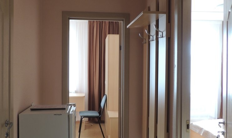  «Патриот» гостиница Калининградская область Улучшенный 3-местный 2-комнатный блок, фото 6