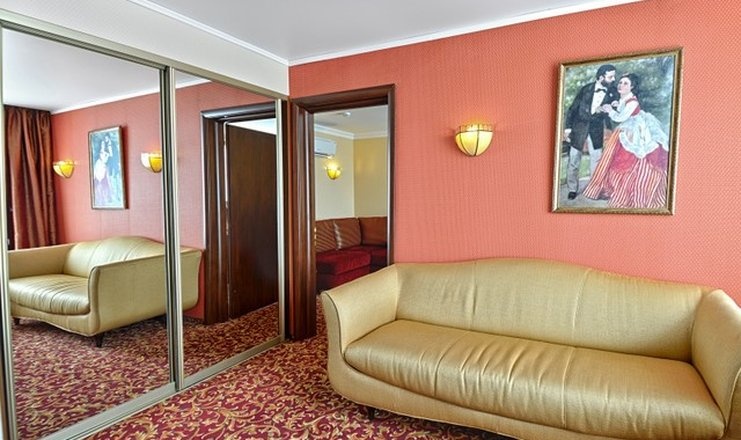  «Малахит» конгресс-отель Челябинская область Люкс 2-местный 3-комнатный, фото 1