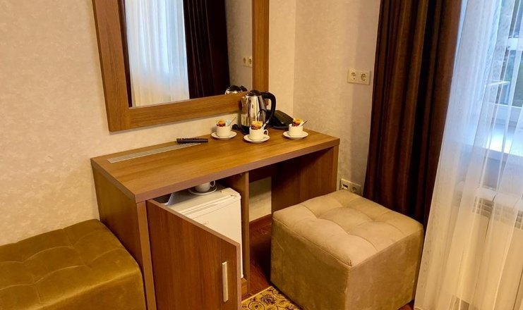Отель «Амира парк» Ставропольский край Семейный 4-местный 2-комнатный, фото 4