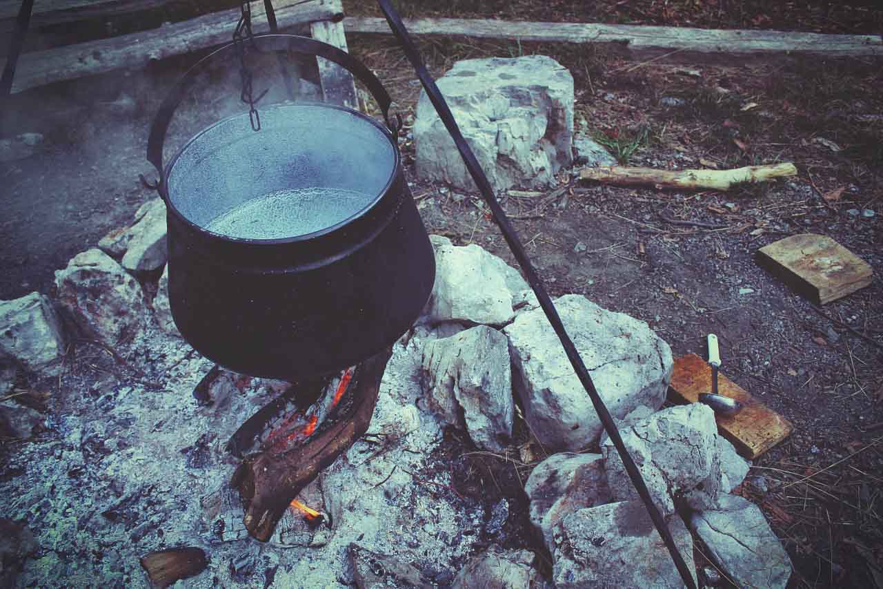 cooking-pot-1272635_1280